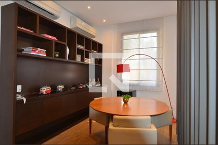 Apartamento à venda com 120m², 4 quartos e 2 vagasÁrea comum