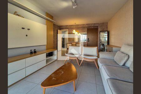 Sala de apartamento à venda com 4 quartos, 120m² em Recreio dos Bandeirantes, Rio de Janeiro