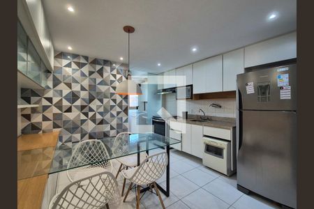 Apartamento à venda com 120m², 4 quartos e 2 vagasCozinha