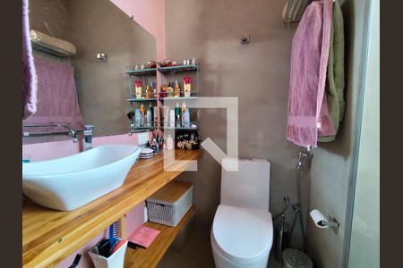 Apartamento para alugar com 110m², 3 quartos e 1 vaga Apartamento para alugar com 110m², 3 quartos e 1 vagaBanheiro