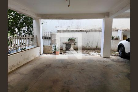 Apartamento para alugar com 110m², 3 quartos e 1 vaga Apartamento para alugar com 110m², 3 quartos e 1 vagaGaragem