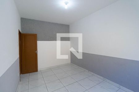 Quarto 1 de casa para alugar com 2 quartos, 65m² em São Francisco, Belo Horizonte