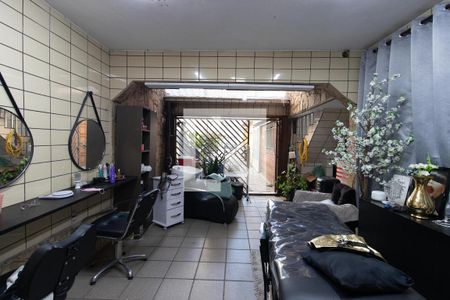 Casa à venda com 142m², 3 quartos e 1 vagaGaragem