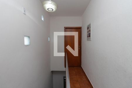 Casa à venda com 142m², 3 quartos e 1 vagaHall escada