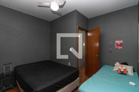 Casa à venda com 142m², 3 quartos e 1 vagaQuarto Suíte 2