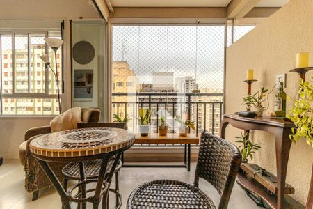 Varanda de apartamento à venda com 2 quartos, 75m² em Santa Cecília, São Paulo