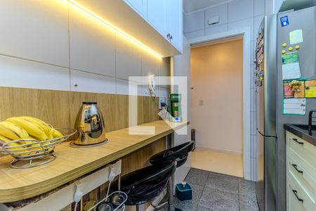 Apartamento à venda com 75m², 2 quartos e 2 vagasCozinha