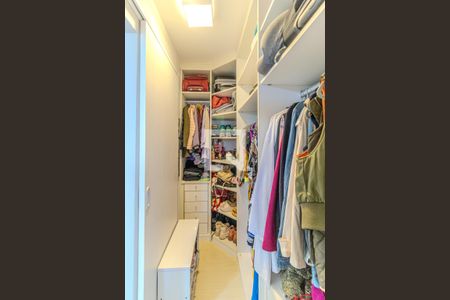 Apartamento à venda com 75m², 2 quartos e 2 vagasCloset