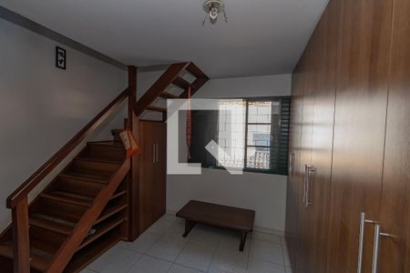 Casa à venda com 244m², 6 quartos e 4 vagasCloset da Suíte 1