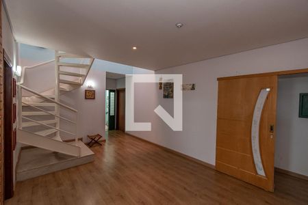 Sala de Estar de casa à venda com 6 quartos, 244m² em Jardim Chapadão, Campinas