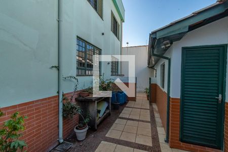 Casa à venda com 244m², 6 quartos e 4 vagasQuintal