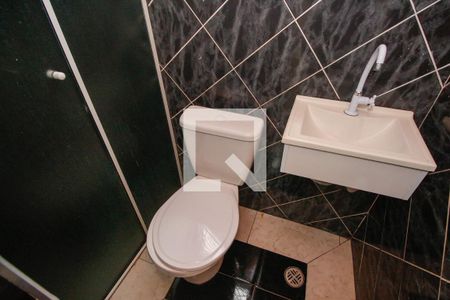 Banheiro de casa para alugar com 1 quarto, 50m² em Jardim Miriam, São Paulo