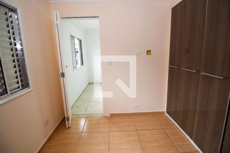 Quarto de casa para alugar com 1 quarto, 50m² em Jardim Miriam, São Paulo