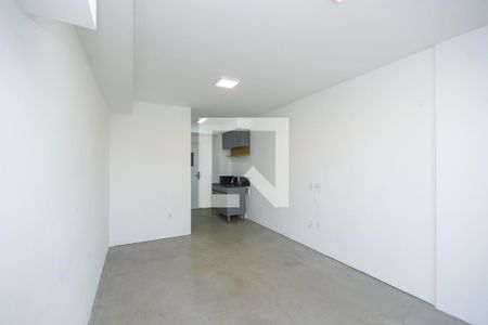 Sala/Quarto de apartamento à venda com 1 quarto, 28m² em Pinheiros, São Paulo