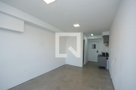 Sala/Quarto de apartamento à venda com 1 quarto, 28m² em Pinheiros, São Paulo