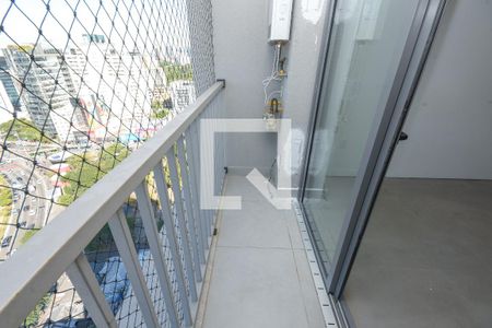 Varanda de apartamento à venda com 1 quarto, 28m² em Pinheiros, São Paulo
