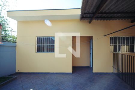 Casa à venda com 187m², 4 quartos e 6 vagas Casa à venda com 187m², 4 quartos e 6 vagasEdícula