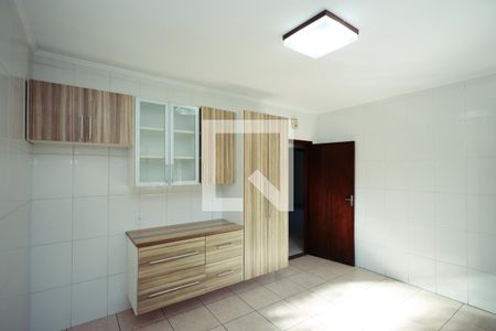 Casa à venda com 187m², 4 quartos e 6 vagas Casa à venda com 187m², 4 quartos e 6 vagasCozinha