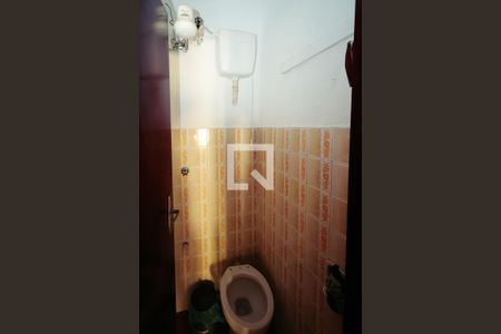 Casa à venda com 187m², 4 quartos e 6 vagas Casa à venda com 187m², 4 quartos e 6 vagasÁrea de Serviço