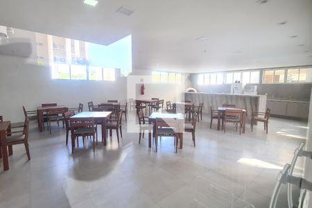 Apartamento para alugar com 54m², 2 quartos e 1 vaga Apartamento para alugar com 54m², 2 quartos e 1 vagaÁrea comum - Salão de festas