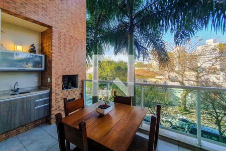 Apartamento à venda com 151m², 3 quartos e 3 vagasvaranda