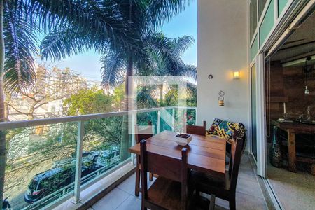 Apartamento à venda com 151m², 3 quartos e 3 vagasvaranda