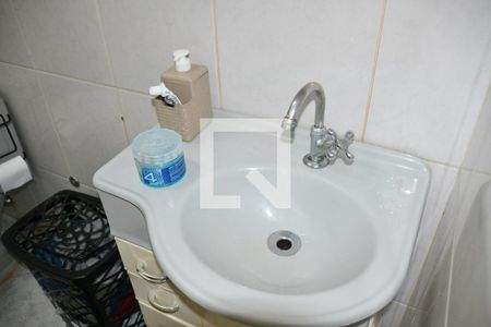 Casa à venda com 212m², 2 quartos e 3 vagasBanheiro