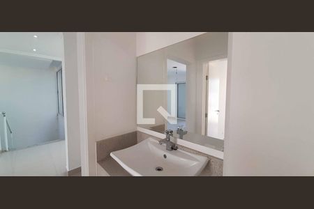 Casa à venda com 398m², 6 quartos e sem vagaLavabo