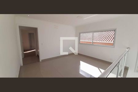 Casa à venda com 398m², 6 quartos e sem vagaSegundo piso Sala de TV