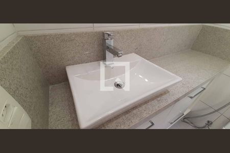 Casa à venda com 398m², 6 quartos e sem vagaBanheiro da Suíte 4