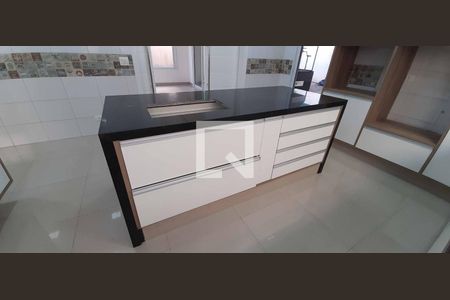 Casa à venda com 398m², 6 quartos e sem vagaCozinha