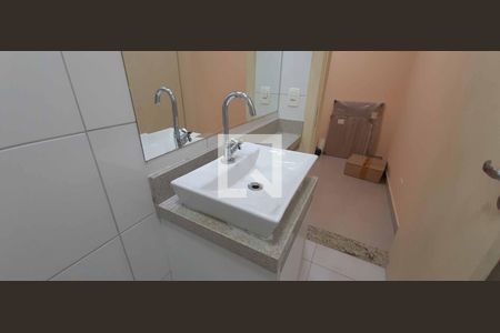 Casa à venda com 398m², 6 quartos e sem vagaBanheiro da Suíte de Funcionários