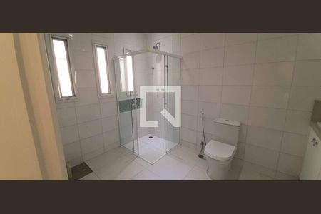 Casa à venda com 398m², 6 quartos e sem vagaBanheiro da Suíte 2