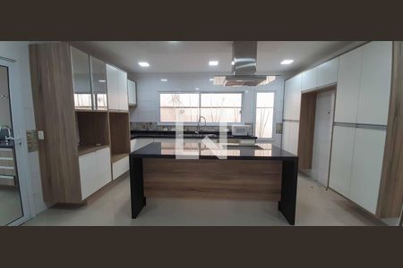 Casa à venda com 398m², 6 quartos e sem vagaCozinha