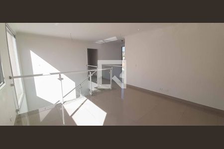 Casa à venda com 398m², 6 quartos e sem vagaSegundo piso Sala de TV