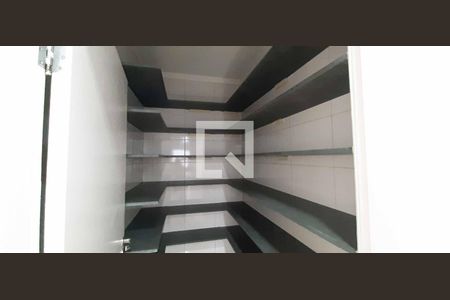 Casa à venda com 398m², 6 quartos e sem vagaDispensa