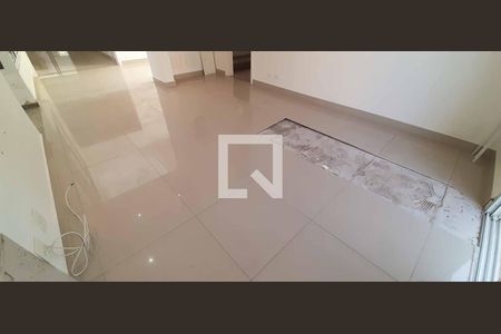 Sala de Estar de casa à venda com 6 quartos, 398m² em City Bussocaba, Osasco