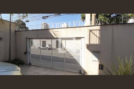 Casa à venda com 398m², 6 quartos e sem vagaFachada interna da casa