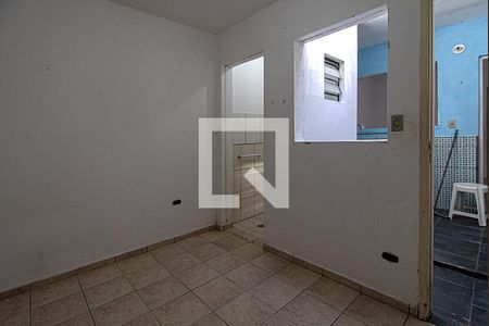 Casa à venda com 55m², 2 quartos e 1 vagaquarto de serviço