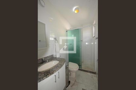 Apartamento à venda com 114m², 4 quartos e 2 vagasBanheiro da Suíte 2