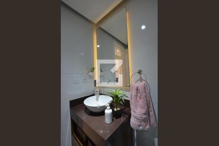 Apartamento à venda com 114m², 4 quartos e 2 vagasBanheiro Social