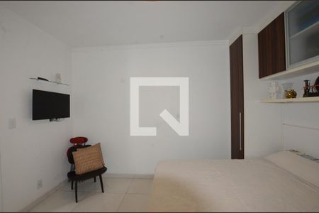 Apartamento à venda com 114m², 4 quartos e 2 vagasQuarto 2 Suite