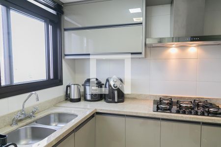 Apartamento para alugar com 178m², 3 quartos e 3 vagasCozinha
