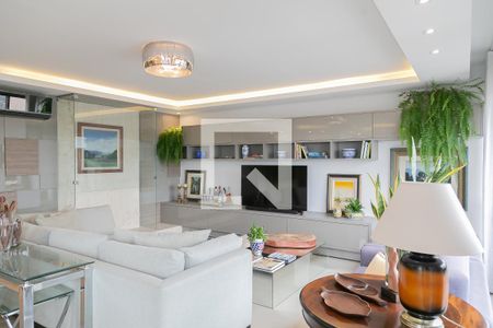 Apartamento para alugar com 178m², 3 quartos e 3 vagasSala