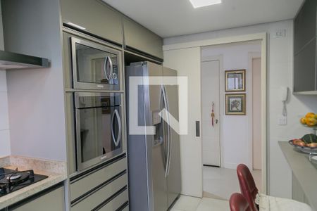 Apartamento para alugar com 178m², 3 quartos e 3 vagasCozinha