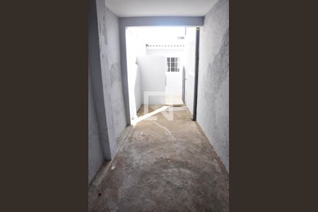 Casa à venda com 212m², 3 quartos e 1 vaga Casa à venda com 212m², 3 quartos e 1 vagaCasa 02 - Corredor Externo