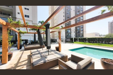 Apartamento à venda com 83m², 2 quartos e 2 vagasÁrea comum - Piscina
