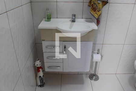 Casa à venda com 140m², 3 quartos e 3 vagasBanheiro 2