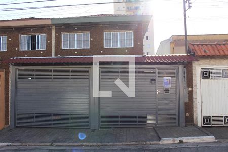 Casa à venda com 140m², 3 quartos e 3 vagasFachada