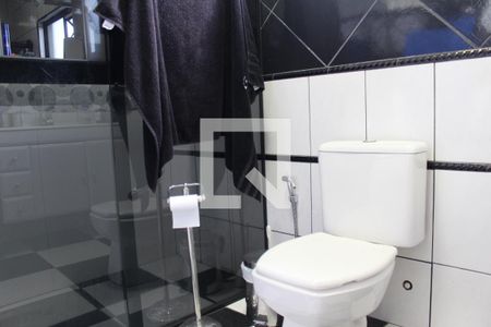 Casa à venda com 140m², 3 quartos e 3 vagasBanheiro 1